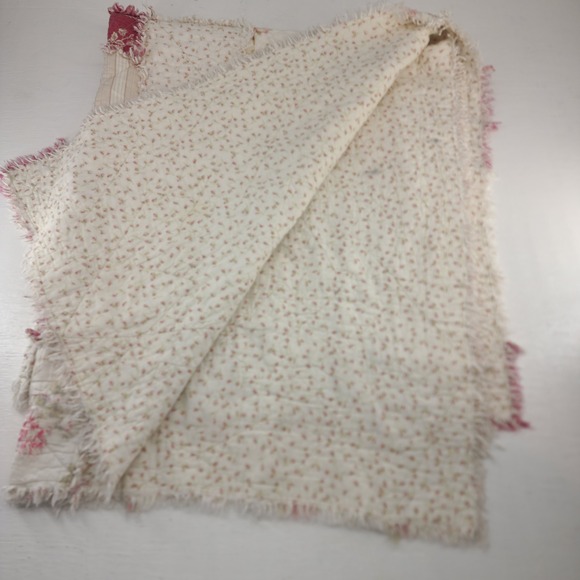 Isabella's Journey Pink Floral Patchwork Rag Quilt Cottagecore Shabby Chic Throw - Picture 4 of 6